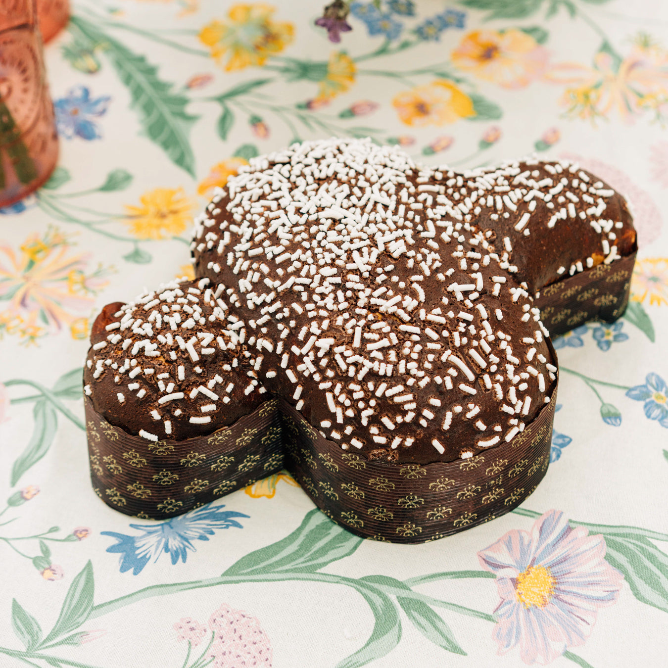 Colomba Artigianale - Albicocca Pellecchiella del Vesuvio e Cioccolato Fondente