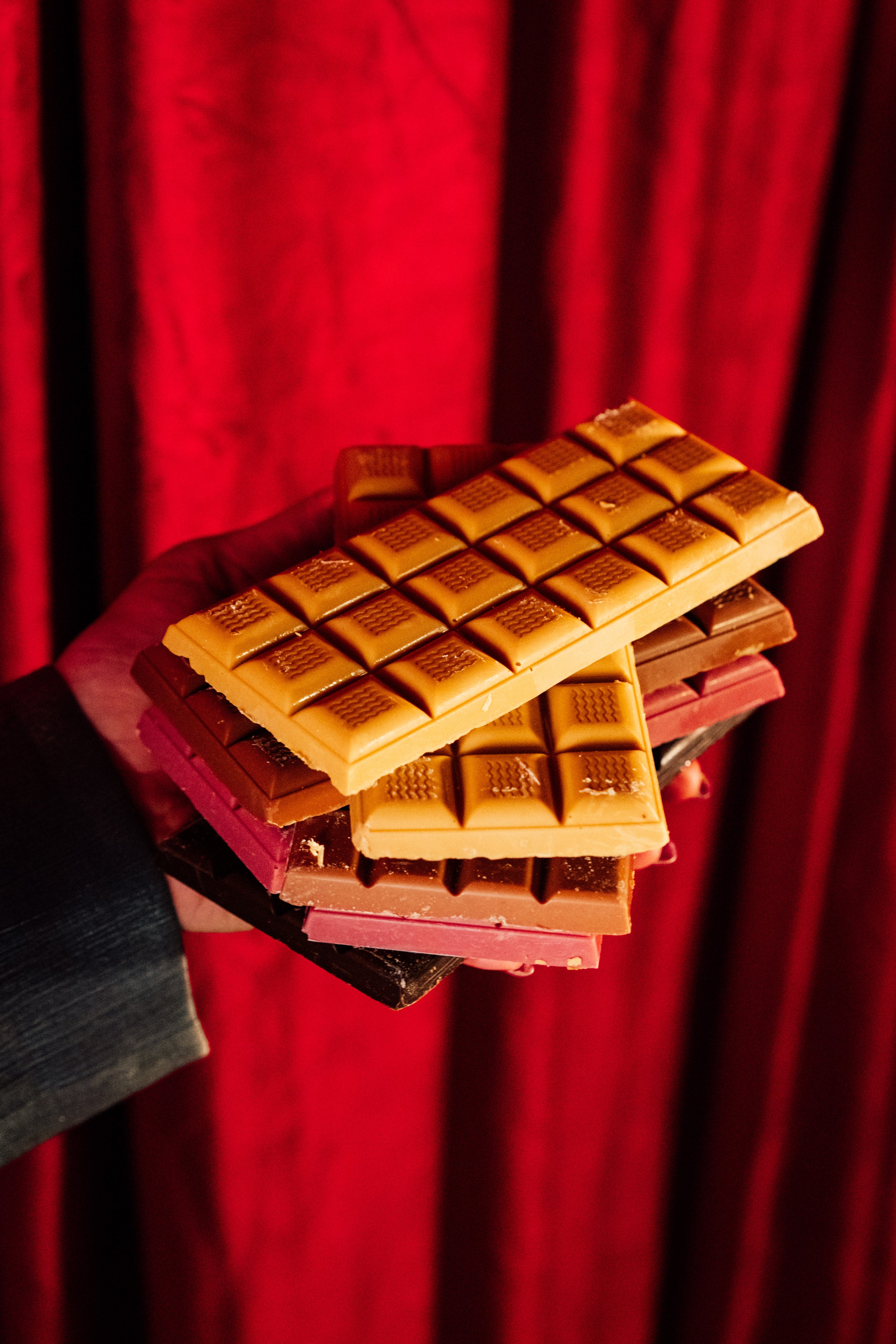 Cioccolato al Latte, Cannella, Mela e Noci Pecan